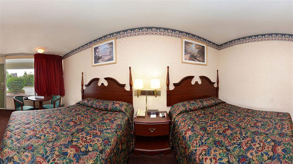 Red Carpet Inn & Suites Carneys Point/Wilmington Buitenkant foto
