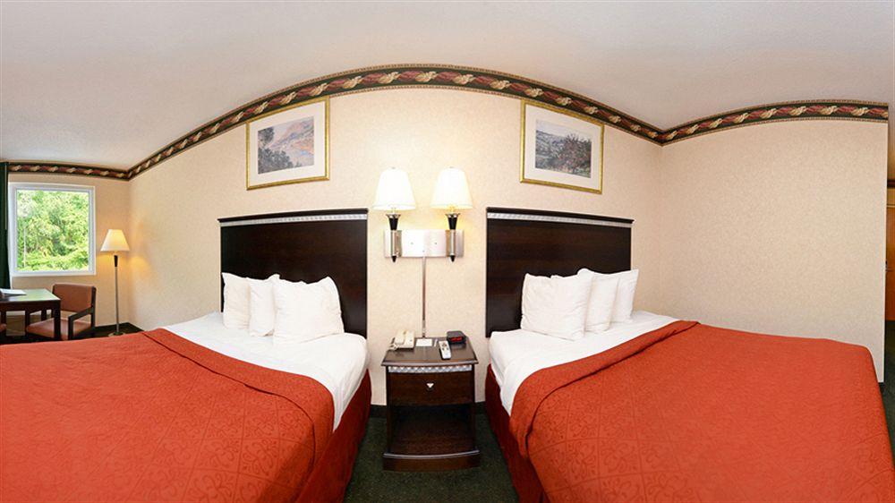 Red Carpet Inn & Suites Carneys Point/Wilmington Buitenkant foto