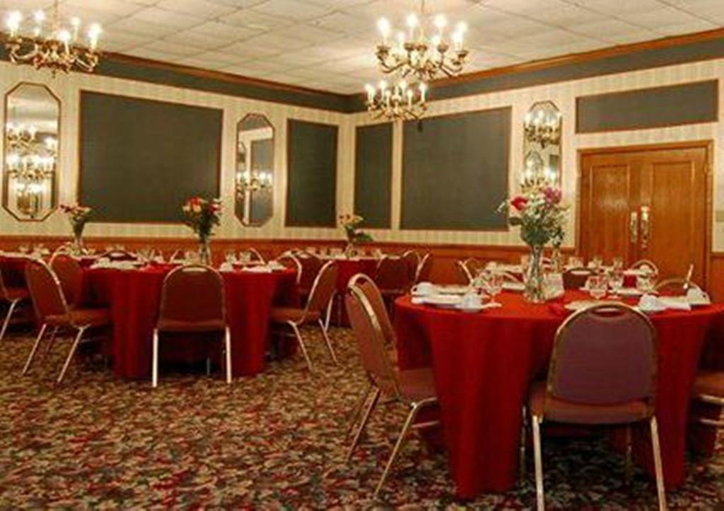 Red Carpet Inn & Suites Carneys Point/Wilmington Restaurant foto